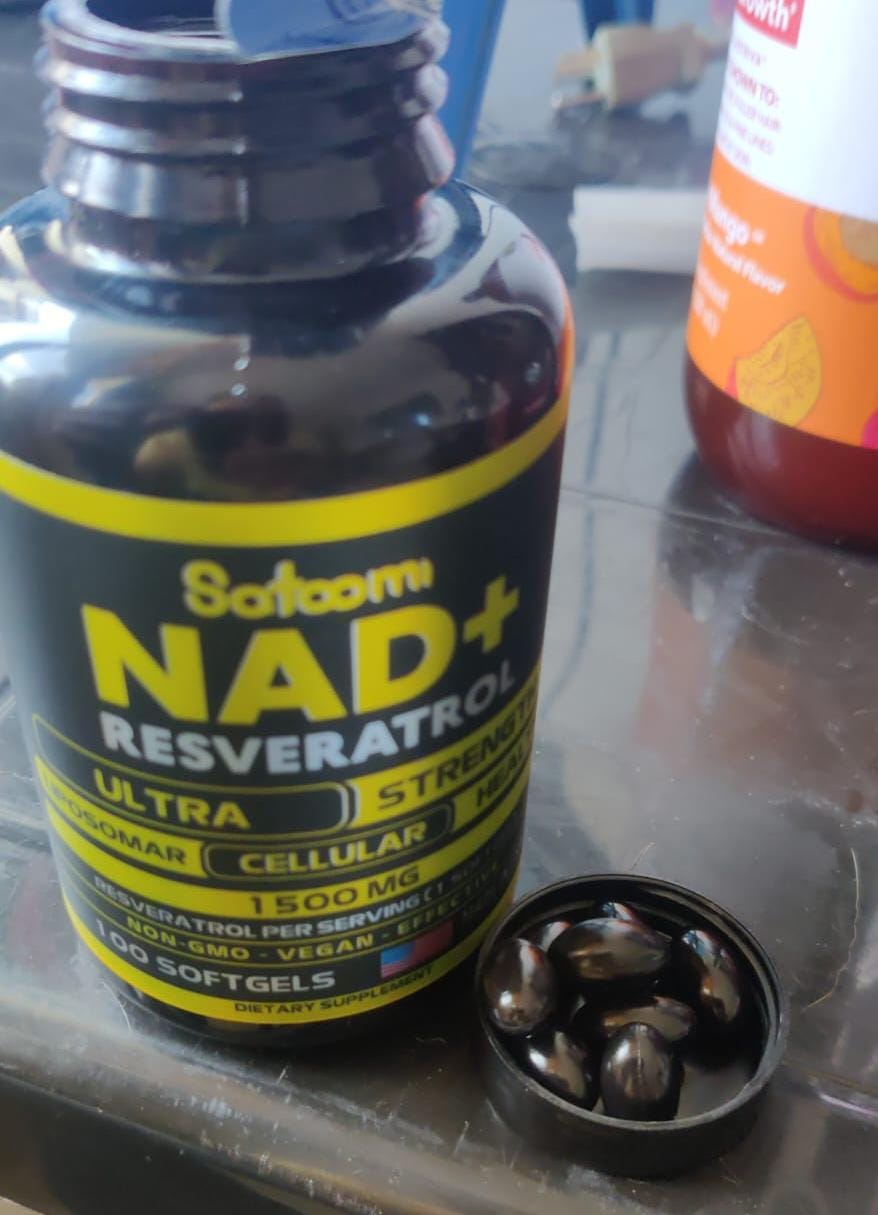 RESVERATROL NAD