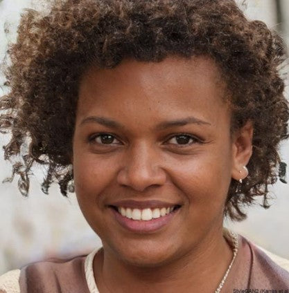 <strong>Ana R. </strong>
